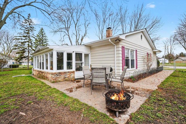 4099 S Wayside Drive, Saginaw, MI 48603