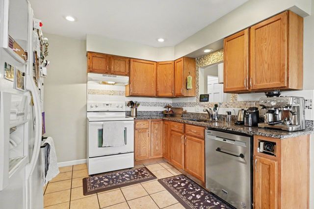 4099 S Wayside Drive, Saginaw, MI 48603