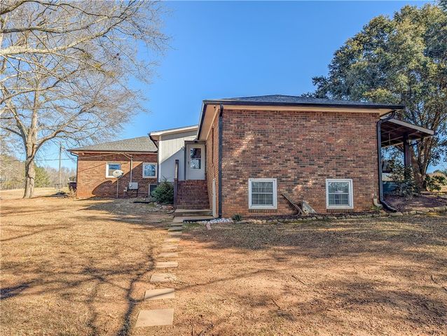 101 Callaham Drive, Belton, SC 29627