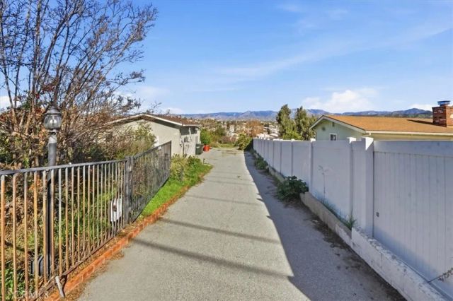 31750 Florida, Redlands, CA 92373