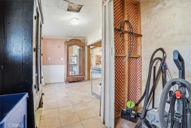 31750 Florida, Redlands, CA 92373