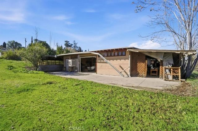 31750 Florida, Redlands, CA 92373