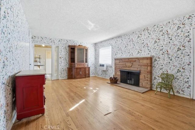 31750 Florida, Redlands, CA 92373