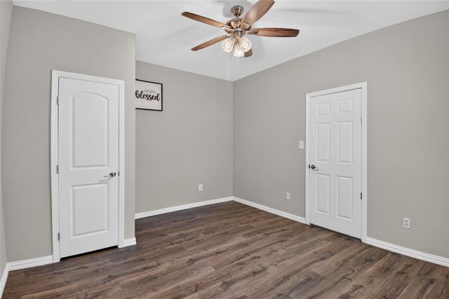 290 Magnolia Road, Cleveland, TX 77328