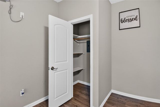 290 Magnolia Road, Cleveland, TX 77328