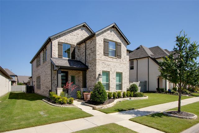 720 Streetside Lane, Argyle, TX 76226