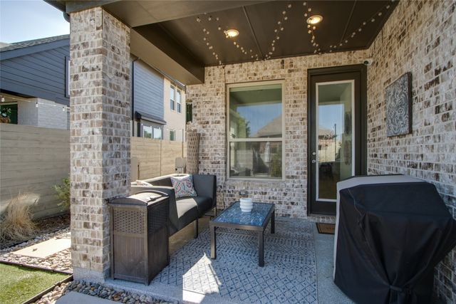 720 Streetside Lane, Argyle, TX 76226