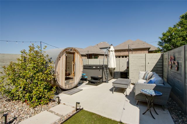720 Streetside Lane, Argyle, TX 76226