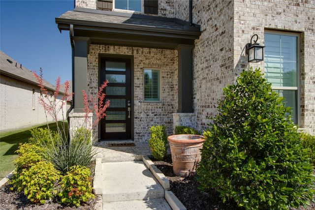 720 Streetside Lane, Argyle, TX 76226