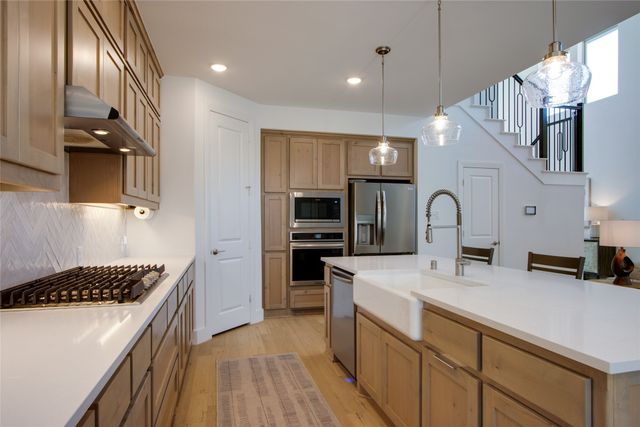 720 Streetside Lane, Argyle, TX 76226