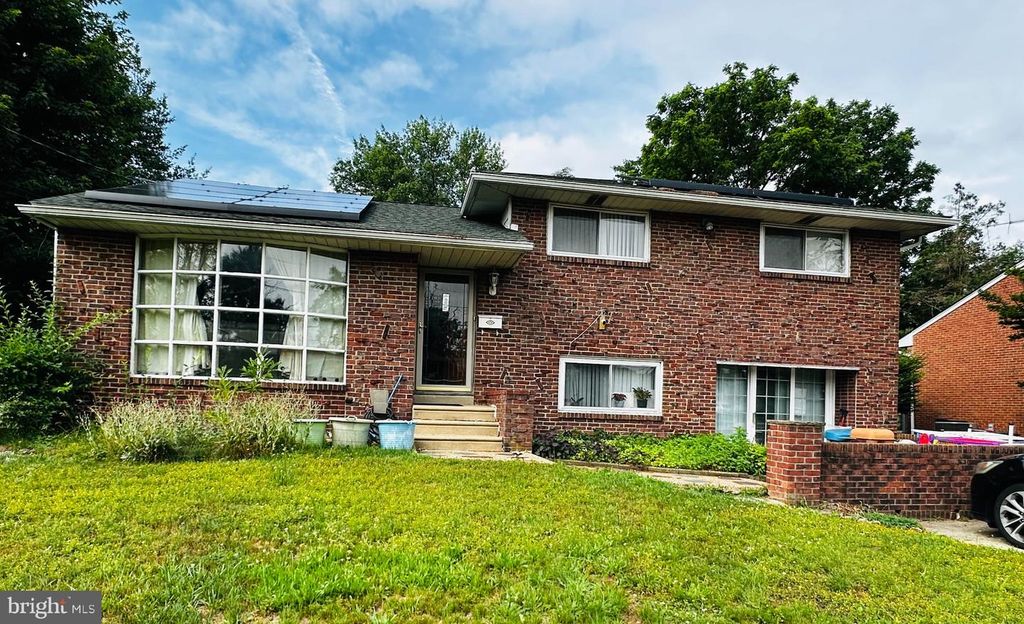 4210 GARDEN AVE, Pennsauken, NJ 08109