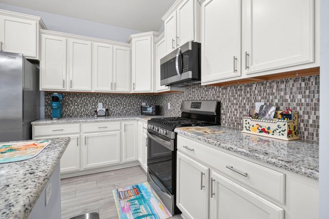 1450 Parish Way, Myrtle Beach, SC 29577