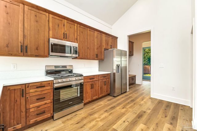 113 N Spring St, Pensacola, FL 32502