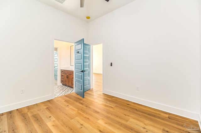 113 N Spring St, Pensacola, FL 32502