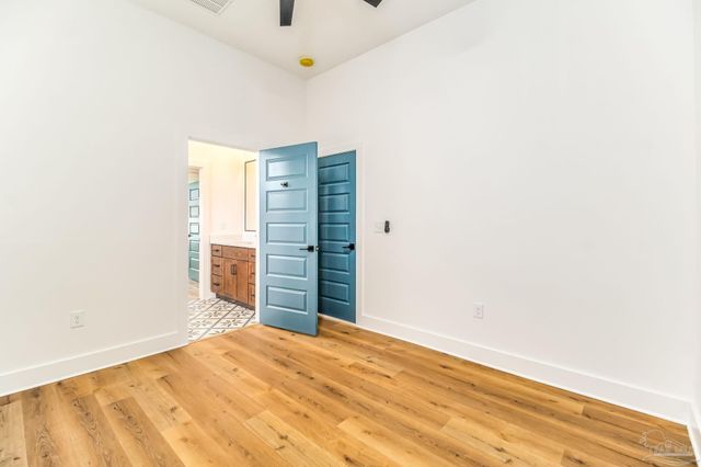 113 N Spring St, Pensacola, FL 32502