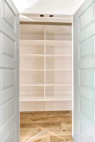 113 N Spring St, Pensacola, FL 32502