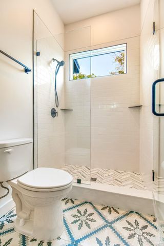 113 N Spring St, Pensacola, FL 32502