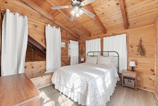 17 Deer Track Road, Sautee Nacoochee, GA 30571