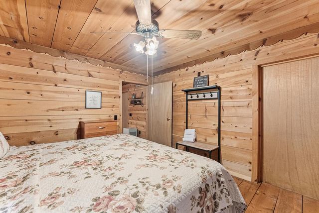 17 Deer Track Road, Sautee Nacoochee, GA 30571