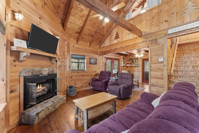 17 Deer Track Road, Sautee Nacoochee, GA 30571