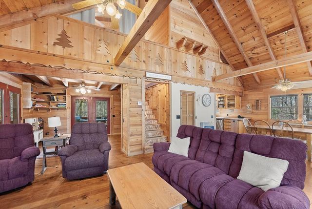 17 Deer Track Road, Sautee Nacoochee, GA 30571