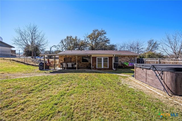 7 Dana Street, Lampasas, TX 76550