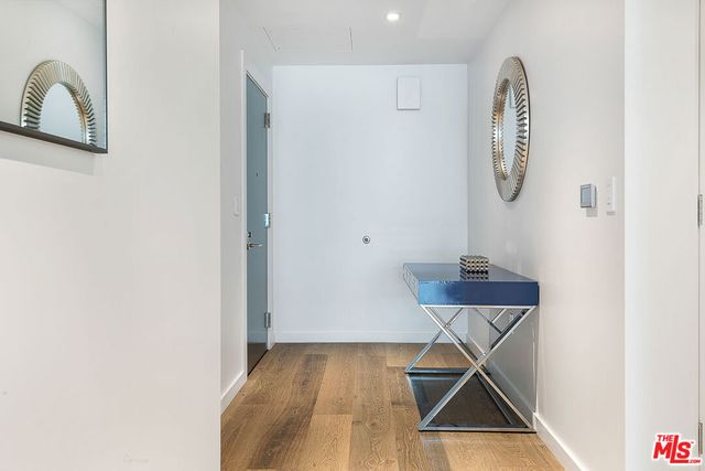 9000 W 3rd Street 204, Los Angeles, CA 90048