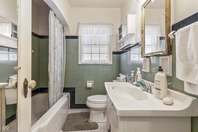 5229 E 16th, Indianapolis, IN 46218