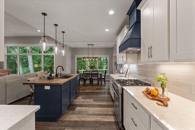 56070 Dana Drive, Bristol, IN 46507