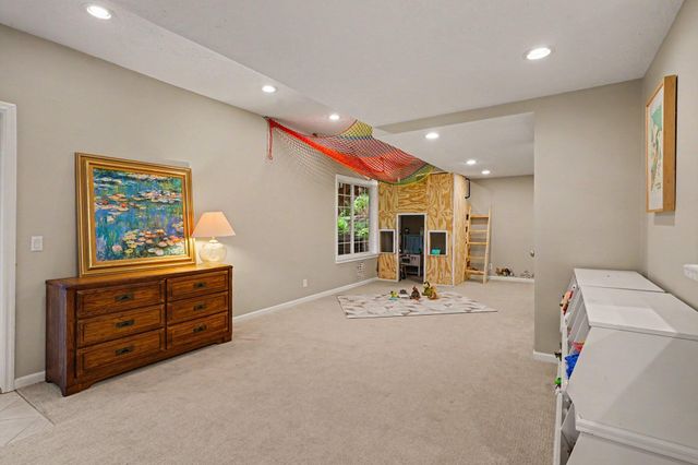 3587 Elk Court, Zeeland, MI 49464