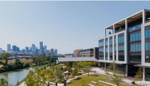 2747 Providence Street, Houston, TX 77020