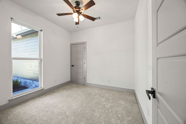 3 Darten Circle, Bella Vista, AR 72714