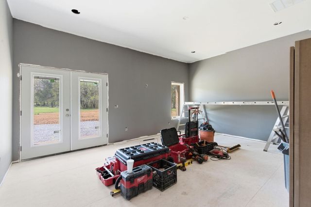 125 Riverpointe View, Ozark, MO 65721