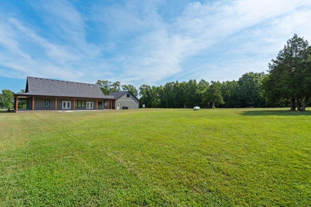 125 Riverpointe View, Ozark, MO 65721