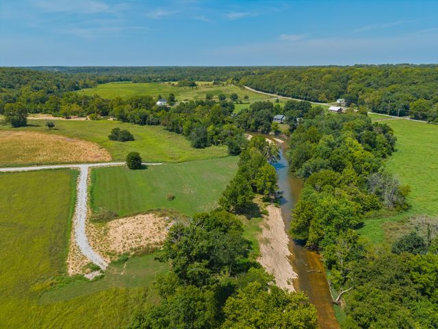 125 Riverpointe View, Ozark, MO 65721