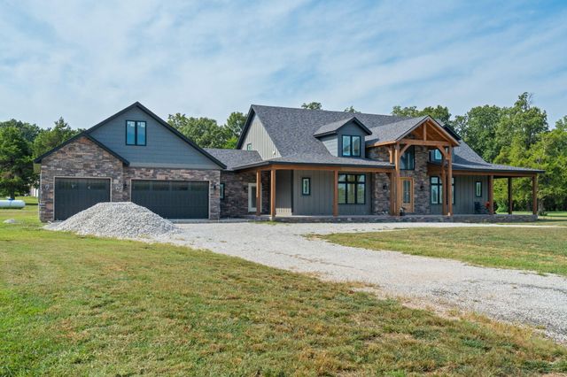 125 Riverpointe View, Ozark, MO 65721