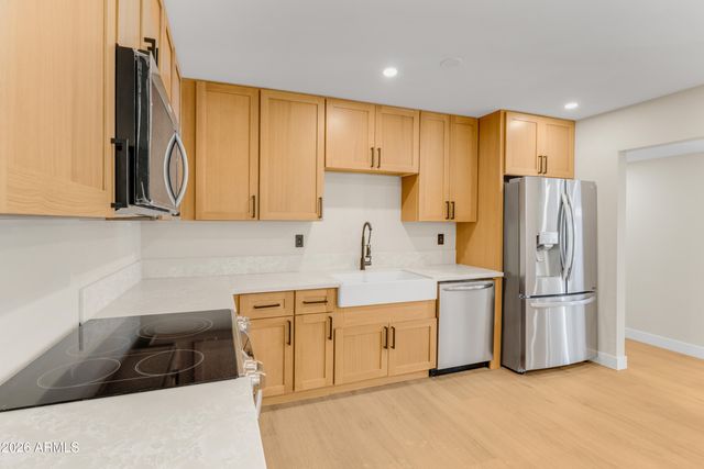 8262 E MONTE VISTA Road, Scottsdale, AZ 85257