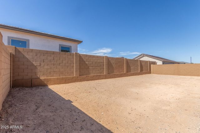 15834 W BRONCO Trail, Surprise, AZ 85387