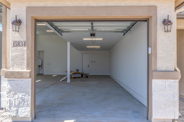 15834 W BRONCO Trail, Surprise, AZ 85387