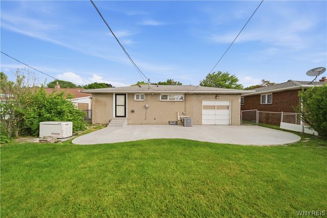 12 Sandy Lane, Cheektowaga, NY 14227