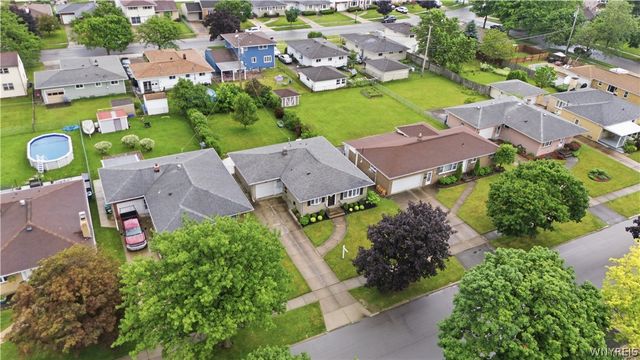 12 Sandy Lane, Cheektowaga, NY 14227