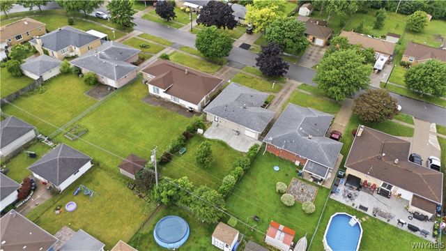 12 Sandy Lane, Cheektowaga, NY 14227