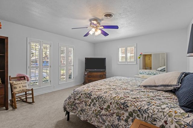 4212 Springbrook Dr, Odessa, TX 79762