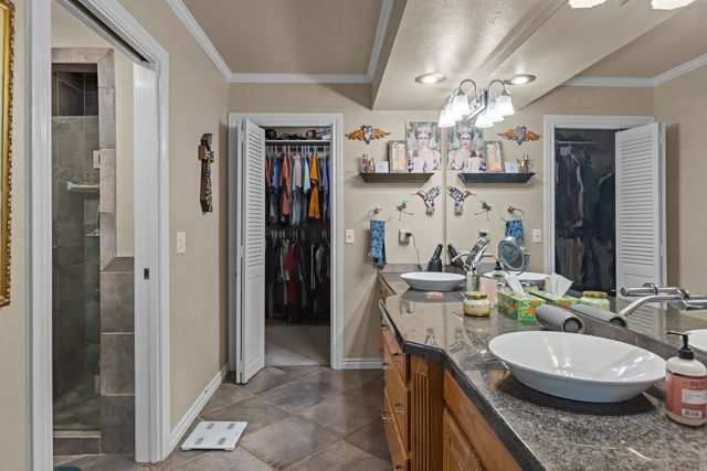 4212 Springbrook Dr, Odessa, TX 79762