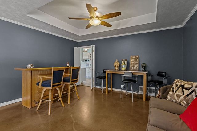 4212 Springbrook Dr, Odessa, TX 79762