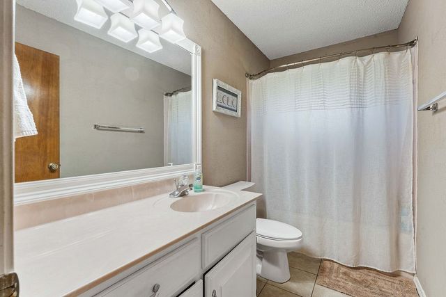 3026 112 Highway, Springdale, AR 72762