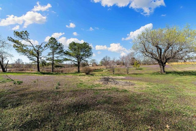 3026 112 Highway, Springdale, AR 72762