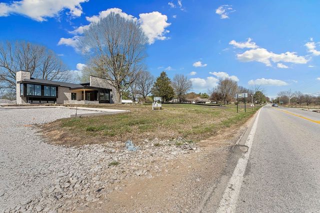 3026 112 Highway, Springdale, AR 72762