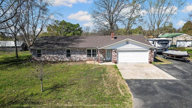 3026 112 Highway, Springdale, AR 72762