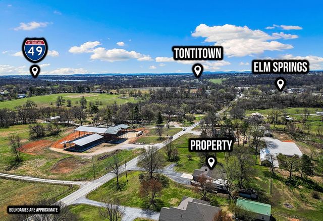 3026 112 Highway, Springdale, AR 72762